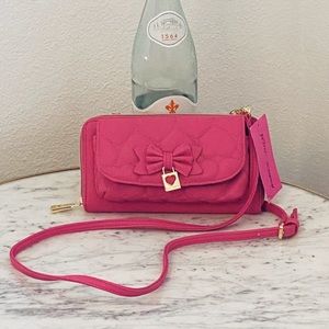 Betsey Johnson handbag